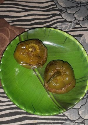 A picture of Stuffed capsicum.