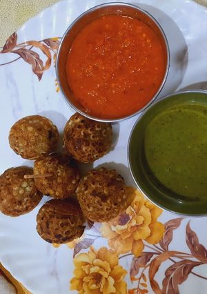 फलाहारी साबूदाना वड़ा (falahari sabudana vada recipe in Hindi) रेसिपी मुख्य फोटो