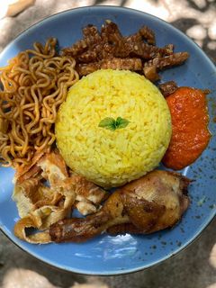 Foto resep Nasi Kuning Bumbu Racik