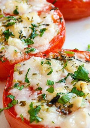 A picture of Cheesy Grilled Tomato.