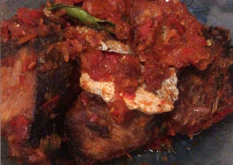 Tongkol Balado Pedas