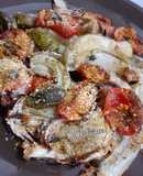 Finocchi gratinati al forno, con pomodorini, cipolle rosse e olive