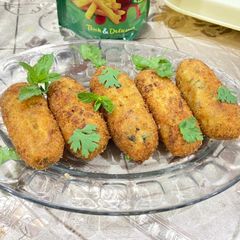 Chicken filling Potato croquette A picture of Chicken filling Potato croquette.