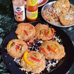 A picture of Veggie Mini Chillas With Mixed Bran Flour.