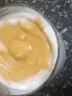 દાલગોના કોફી (Dalgona Coffee Recipe In Gujarati) રેસીપી મુખ્ય ફોટો