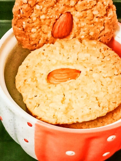 ஆரோக்கியமான பாதாம் ஓட்ஸ் குக்கீஸ் செய்முறை முக்கிய புகைப்படம்