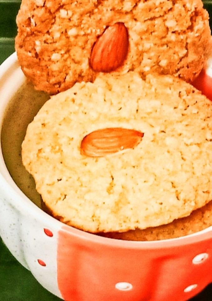 ஆரோக்கியமான பாதாம் ஓட்ஸ் குக்கீஸ் செய்முறை முக்கிய புகைப்படம்