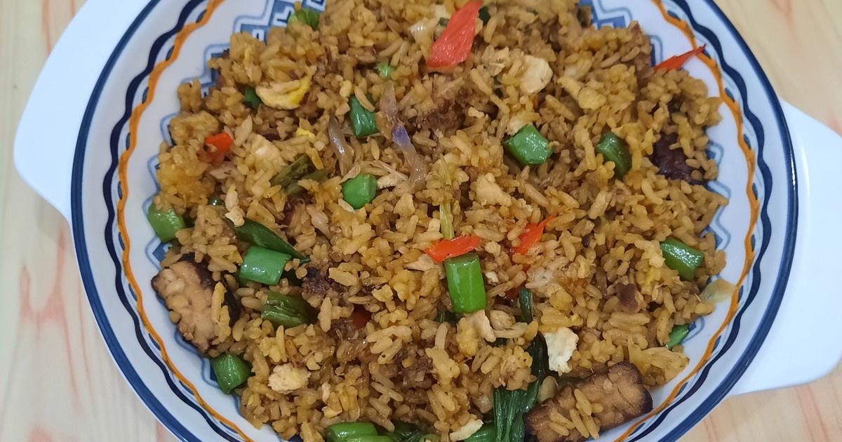 Resep 13 Nasi Goreng Campur Campur Paling Mudah dan Enak