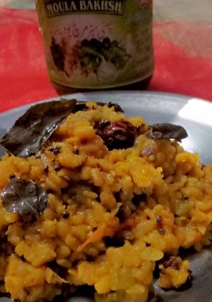 A picture of Moong daal and turai.