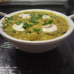 A picture of Mushroom Do Pyaza.