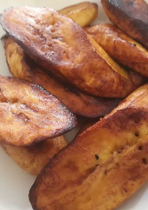 A picture of Unripe Fried plantain.