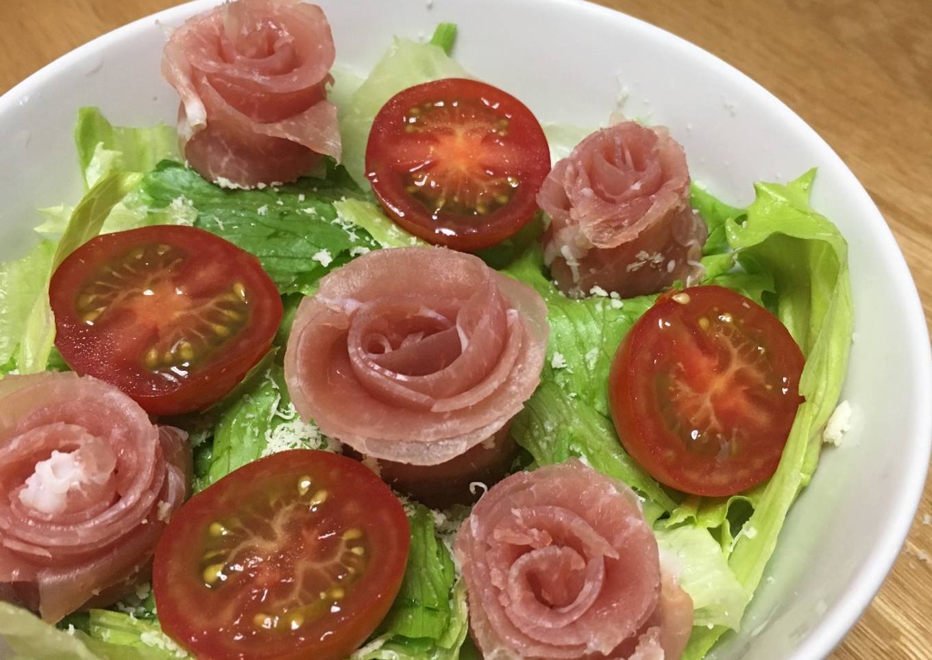 Ensalada de rosa馃尮 especial馃帀