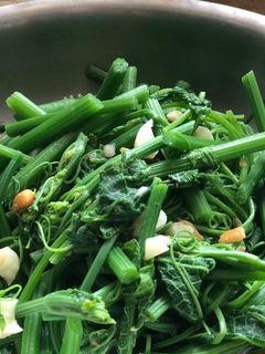 清炒龍鬚菜/蒜末+黃豆醬 的食譜成品照片