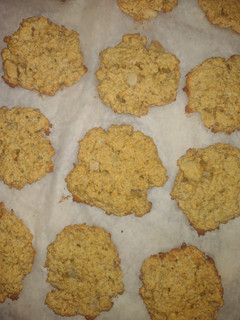 Una foto de Galletitas de avena, pera, manzana y canela