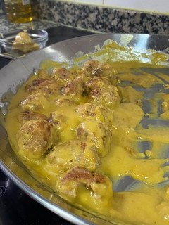 Una foto de Albóndigas en salsa española