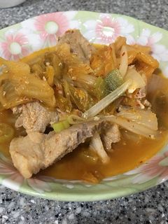 Hình của món Canh kim chi.