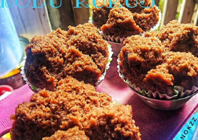 Cara  membuat Bolu kukus coklat, tanpa mixer,telur dan air soda yang sesuai selera