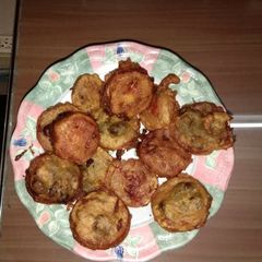 A picture of Tomato bhajiya.