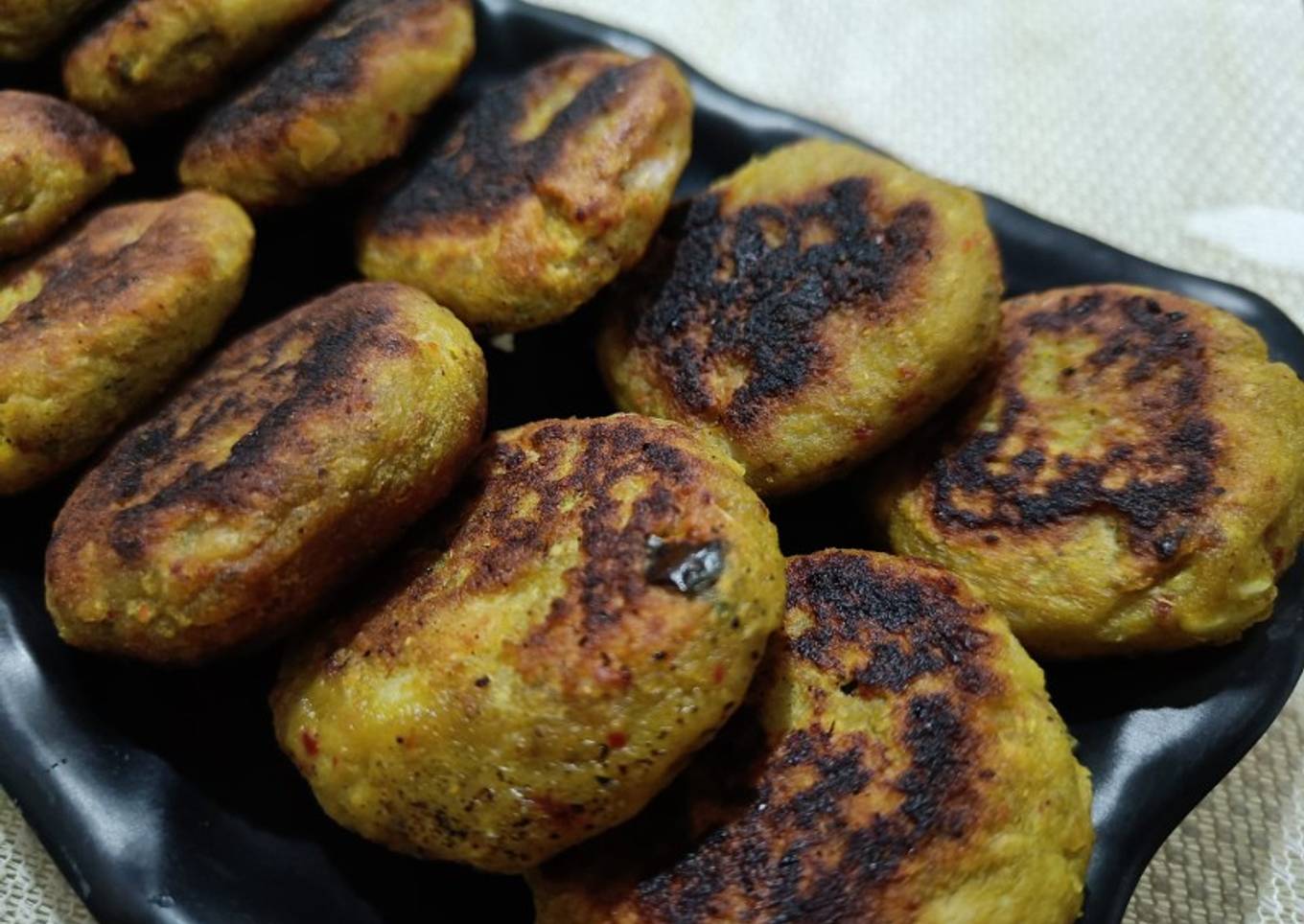 Kacche Kele Ke shami Kabab