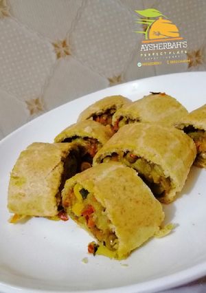A picture of Vegetable Rolls.