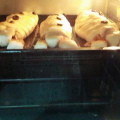 A picture of Fish pizza bread.