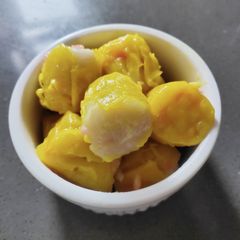A picture of Siomai.