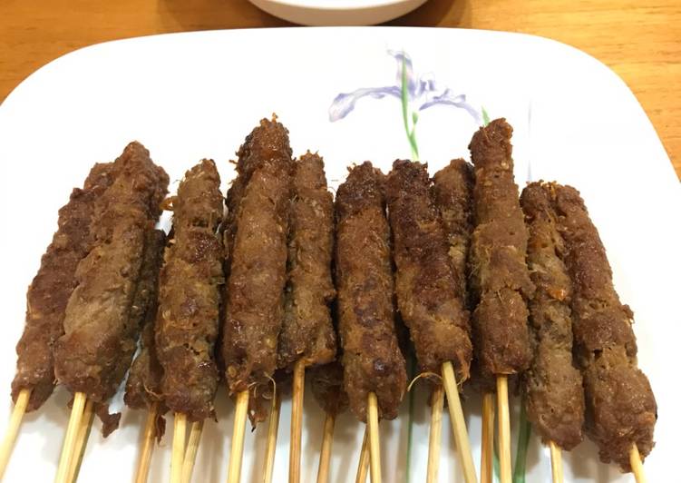 Langkah Mudah untuk Membuat Sate Manis Babi, Bisa Manjain Lidah