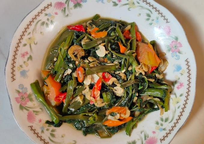 Resep Tumis Kangkung Rebon Saos Tiram Oleh Adean Cookpad