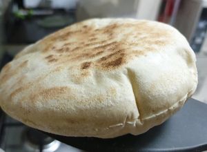 صورة لوصفة الخبز العربي (الكماج)