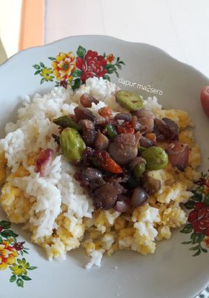 Foto resep Oseng bawang trasi campur pete