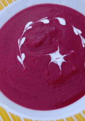 Cékla leves recept fotója