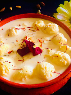 A picture of Chaanar payesh.