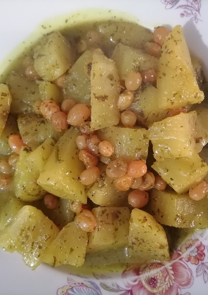 صورة لوصفة بطاطا الحلوة بالزبيب والقرفة