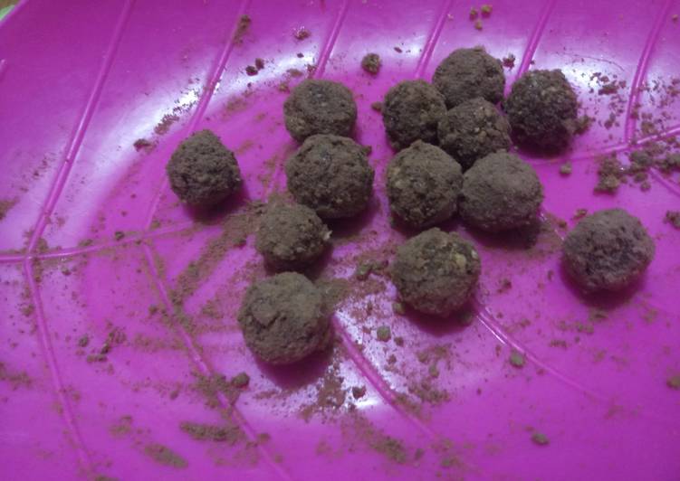 Bola bola coklat regal