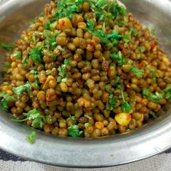 A picture of Masala Moong.