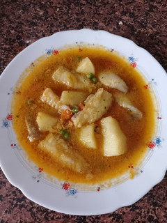 Una foto de Guiso de Rape y Papas