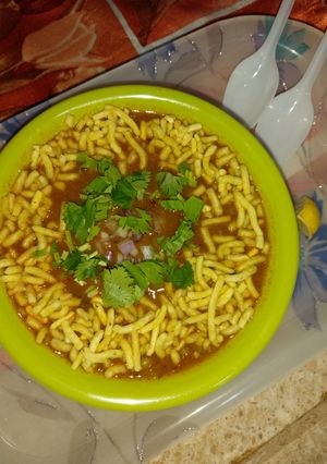 લીલા વટાણા ઉસળ રેસીપી મુખ્ય ફોટો