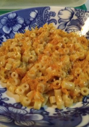 Una foto de Zanahoria a la crema con fideos dedalito para niñes