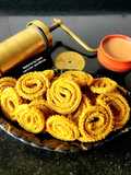 Jowar Bajra Mix Flour Kasoori Methi Chakli Diabetic-Friendly Gluten Free Sorghum Pearl Millet Snack