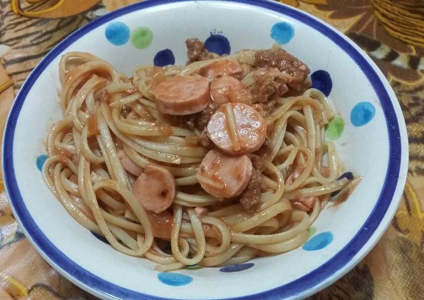 Espaguetis con carne picada