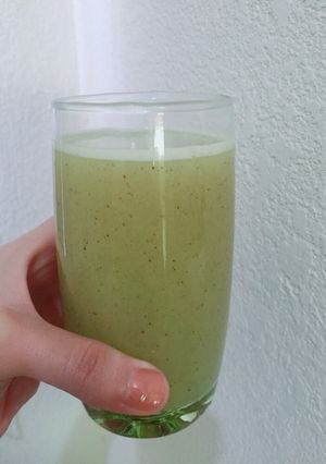Una foto de Limonada con Kiwi 🥝