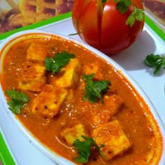 A picture of Creamy Panneer Tikka Masala.