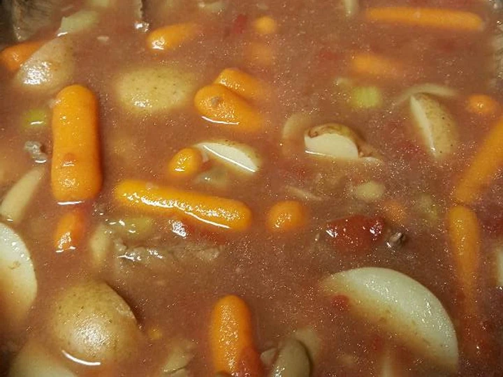 Simple Way Prepare Recipe Hearty Beef & Veggie Soup that is So Delicious, Delicious}