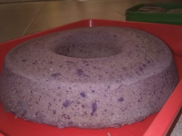 Langkah Mudah untuk Membuat Resep Bolu ubi ungu mudah dan anti gagal yang Lezat Anti Ribet, Mantap