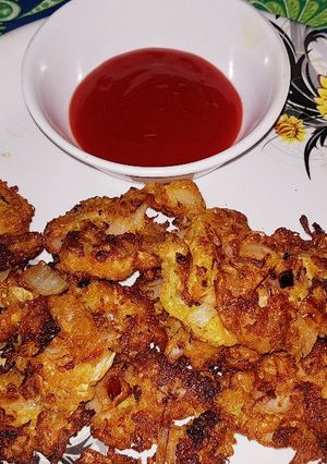 A picture of Pyaz lauki bhajiya.