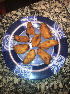Una foto de Operación vieira; croquetas de vieiras y jamón serrano