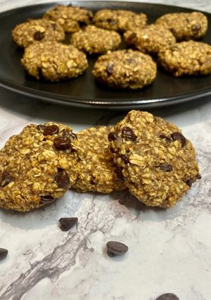 Una foto de Galletas de avena, plátano y chocolate