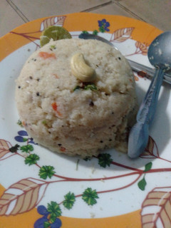 उपमा (upma recipe in Hindi) रेसिपी मुख्य फोटो