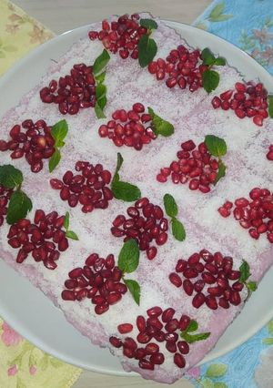 عکسی از دستور کیک خیس اسفناجی یلدایی