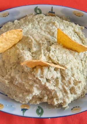 Foto di Hummus di ceci & zucchine :) con piadina